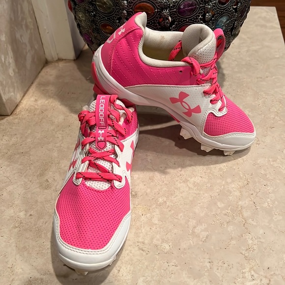 Under Armour Shoes Under Armour Youth Girls Softball Cleats Size 4y